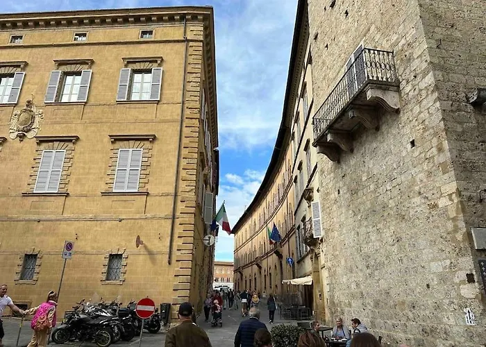 Domus An - Sant'agata-historical Home-very סיינה